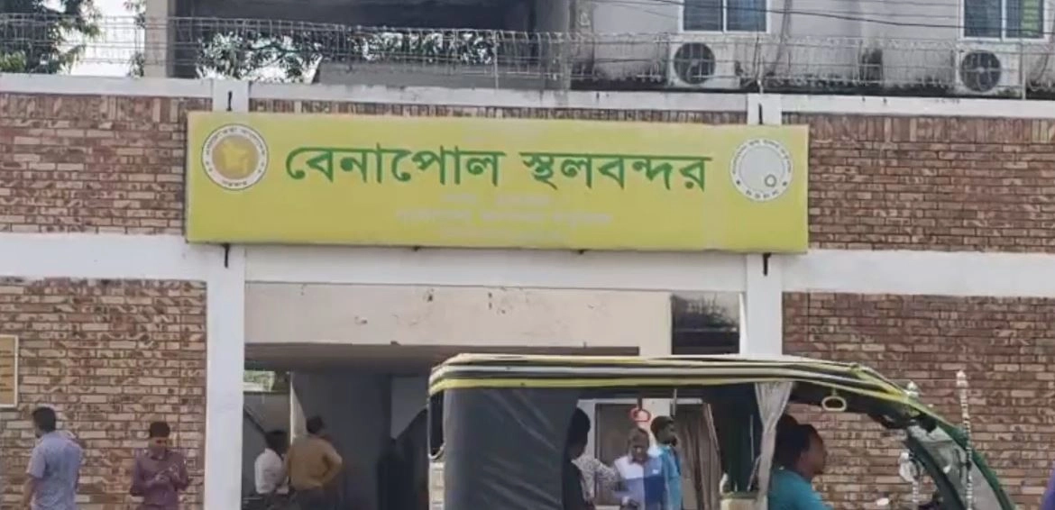বেনাপোল বন্দরে মাশুলের হার ৫ শতাংশ বৃদ্ধি কার্যকর