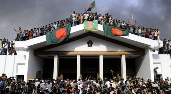 জুলাইযোদ্ধাদের দায়মুক্তি-আইনি সুরক্ষা দিয়ে অধ্যাদেশ জারি