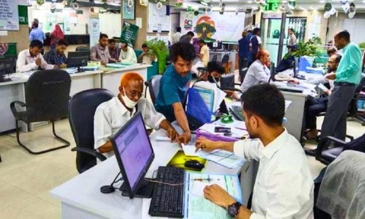 আজ থেকে নতুন সময়সূচিতে চলবে সরকারি-বেসরকারি অফিস