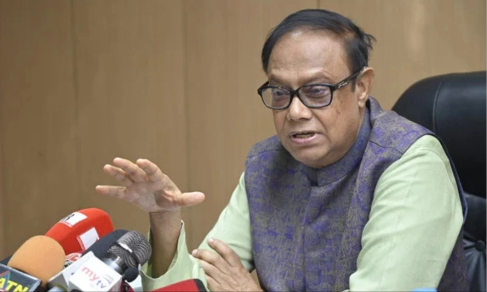 দেশের অর্থনীতি কিছুটা স্থিতিশীল হলেও ভঙ্গুরতা এখনও কাটেনি: গভর্নর