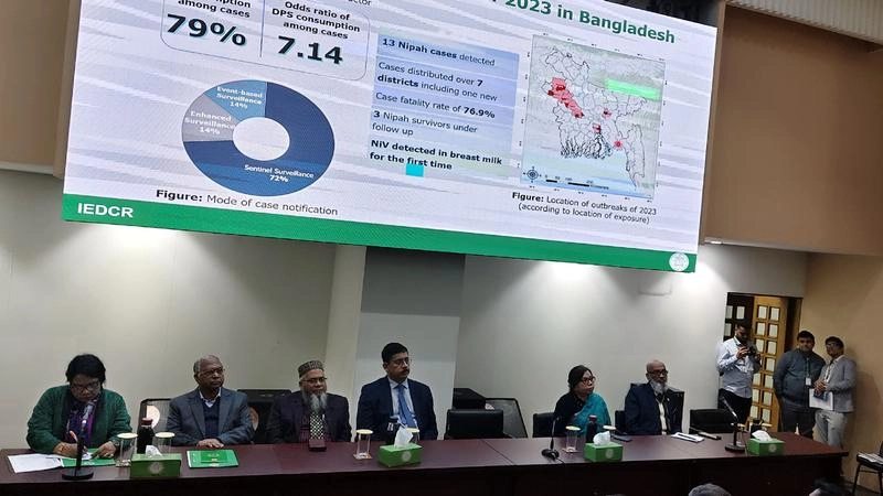 ৩৫ জেলায় ছড়িয়ে পড়েছে নিপাহ ভাইরাস