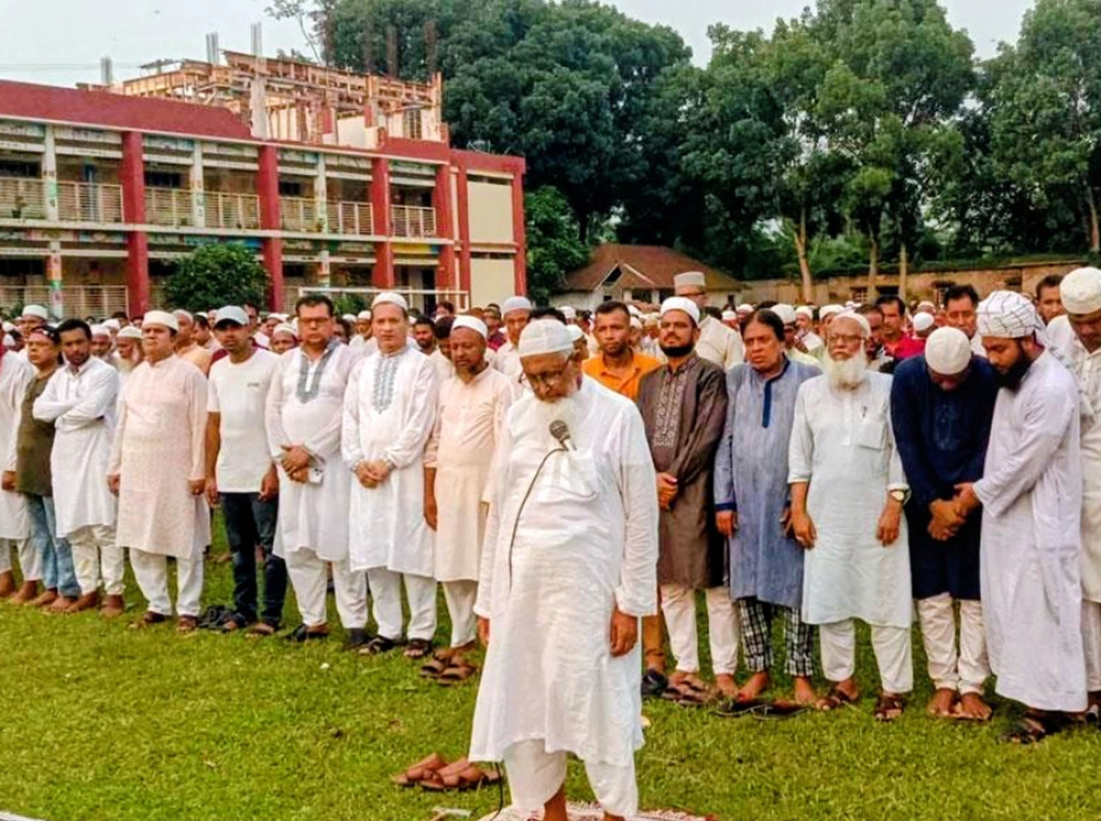 ফরিদপুরে আ.লীগ নেতার জানাজা পড়ালেন জামায়াত জোটের এমপি প্রার্থী