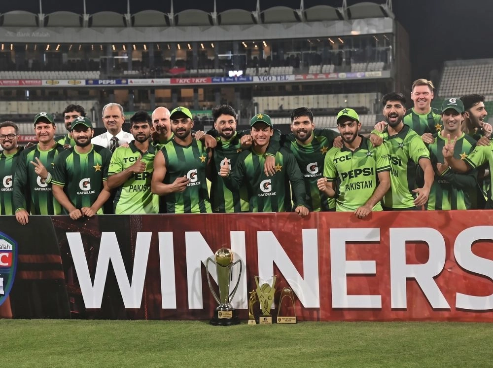 অস্ট্রেলিয়ার বিপক্ষে সিরিজ জিতল পাকিস্তান