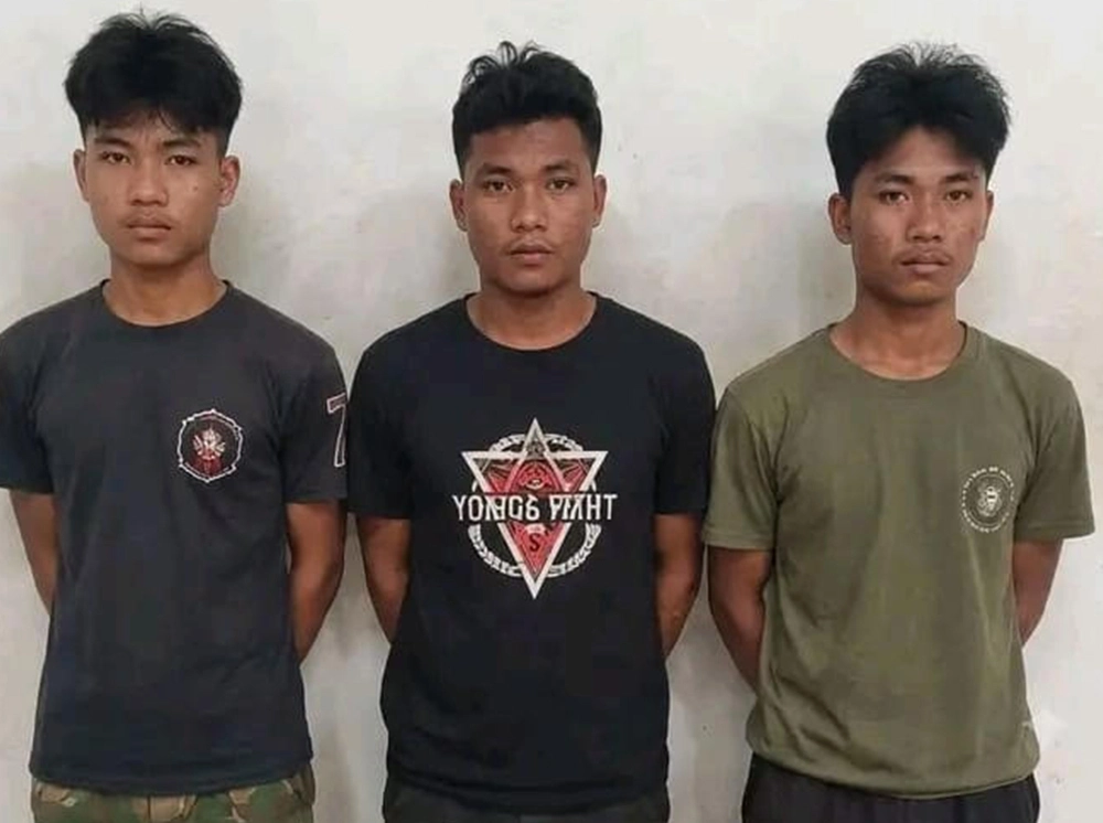 অস্ত্রসহ ৩ ইউপিডিএফ সদস্য আটক