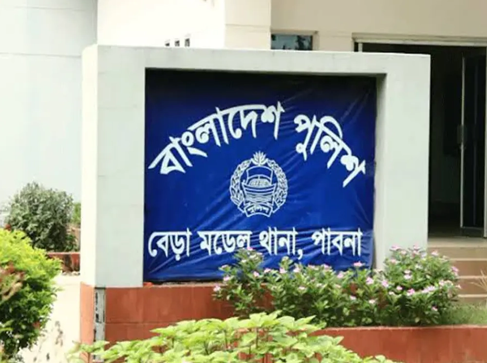 চাঁদা না পেয়ে ব্যবসায়ীর হাত-পা ভেঙে দিলেন শ্রমিকদল নেতা