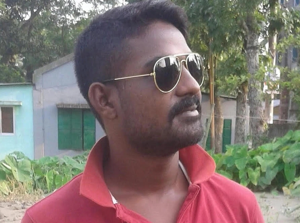 ময়মনসিংহে ঘরে ঢুকে যুবককে গলা কেটে হত্যা