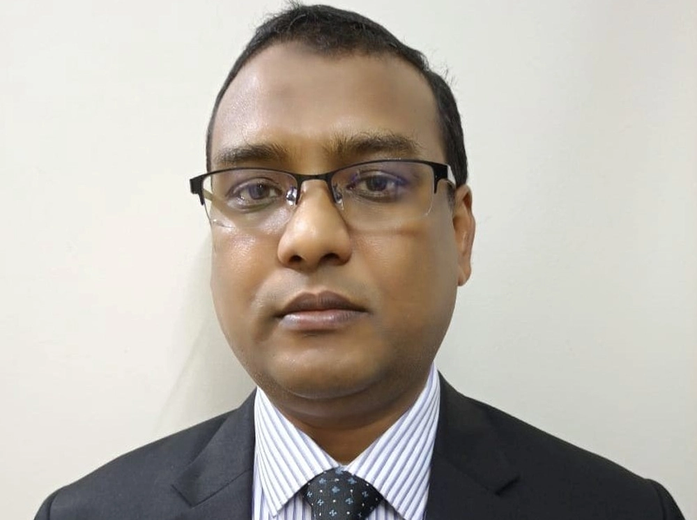 বিটিআরসির পরিচালক সোহেল রানা, একই সময়ে থাকবেন দেশে ও বিদেশে