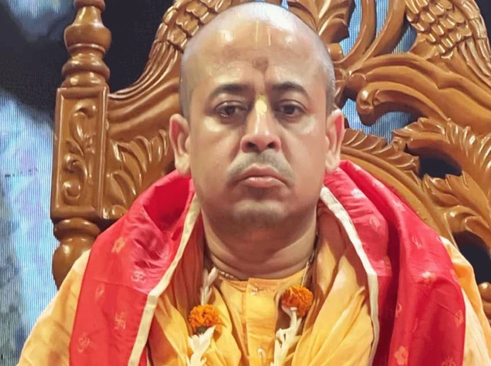 ২ মামলায় জামিন পেলেন চিন্ময় কৃষ্ণ দাস