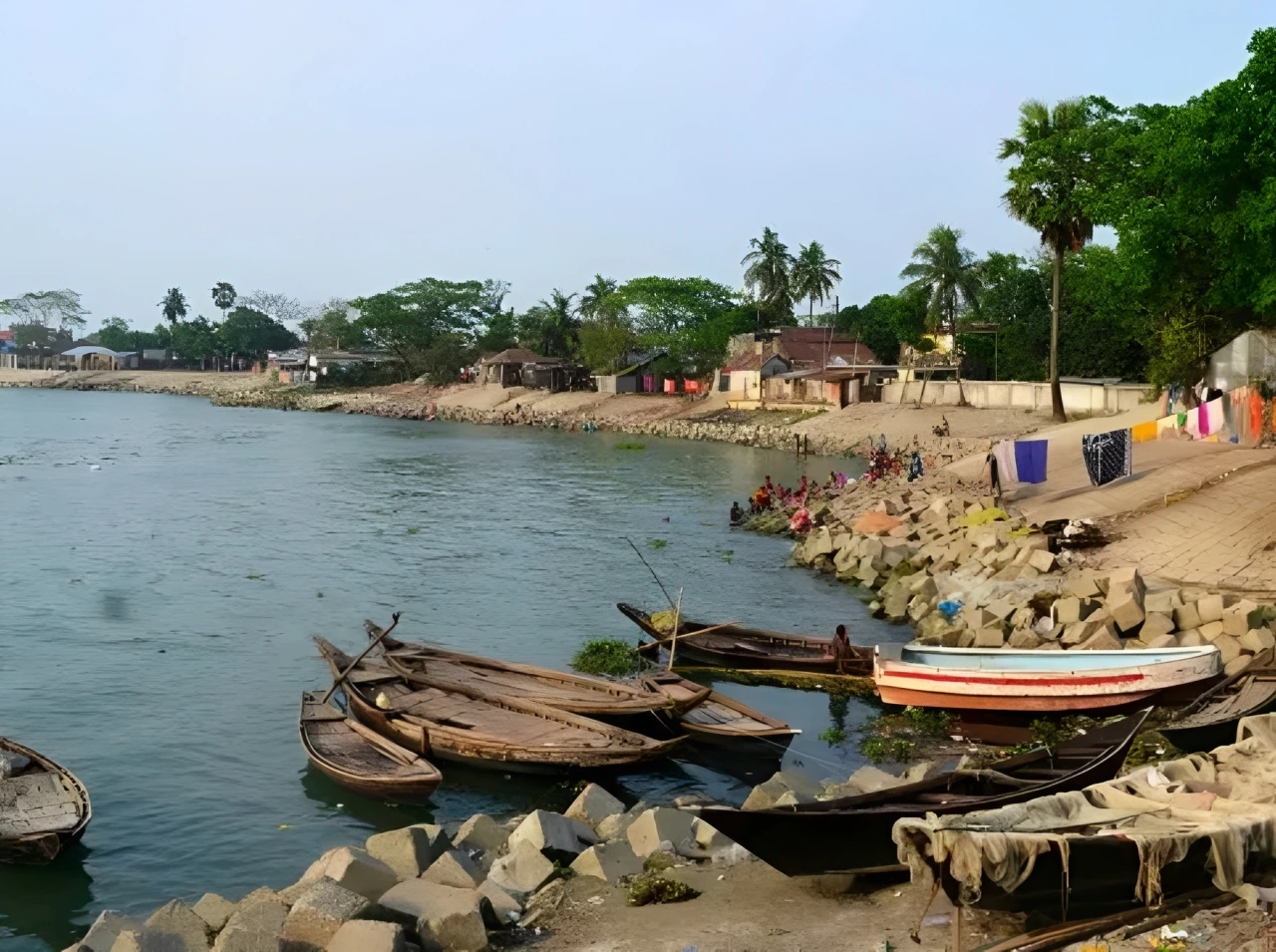 মেঘনা নদী থেকে নারীসহ দুজনের লাশ উদ্ধার