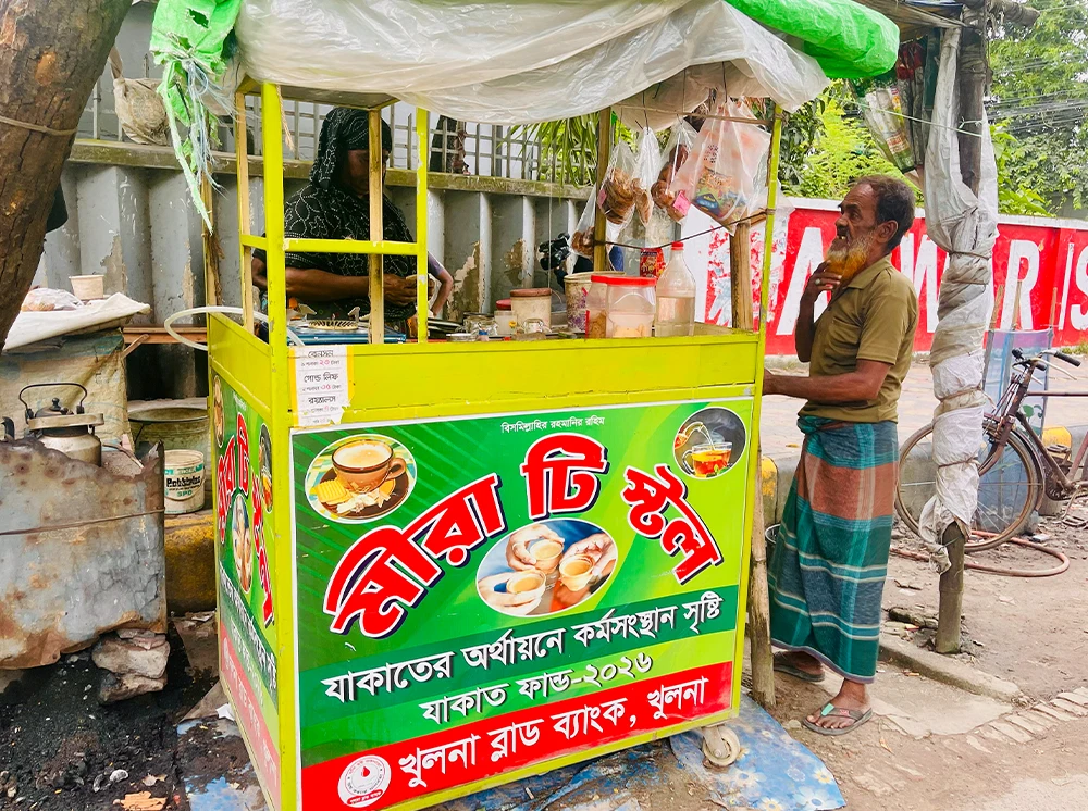 স্বামীকে হারানো সেই দোকানেই এক বছর ধরে মীরার জীবন সংগ্রাম