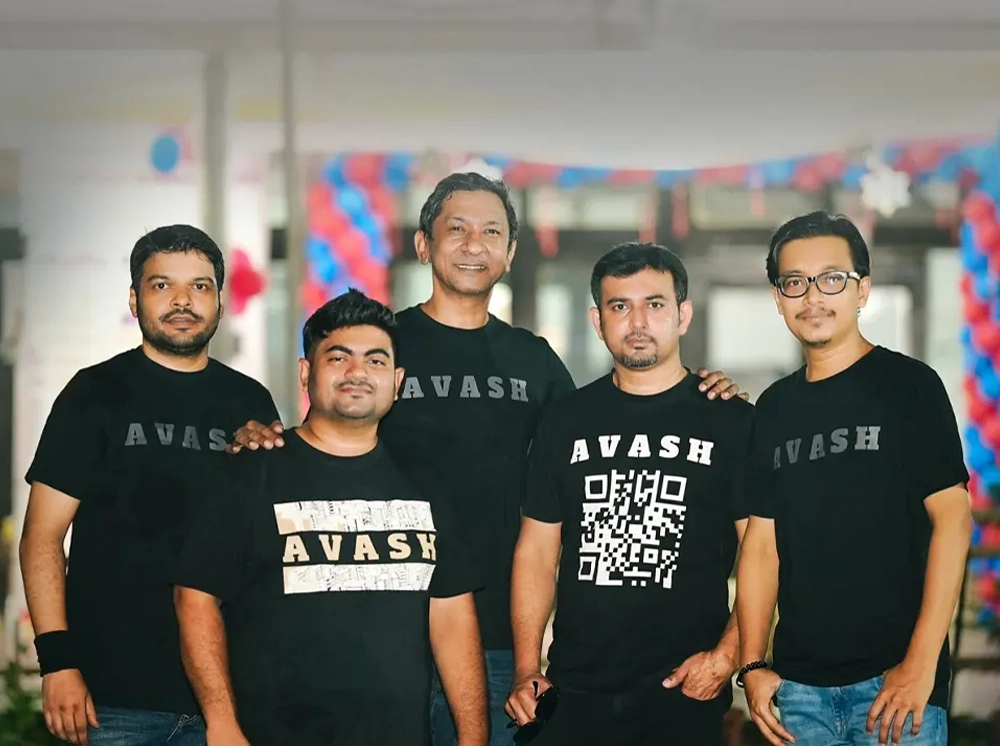 রাতে টিএসসিতে গাইবে ব্যান্ড ‘আভাস’