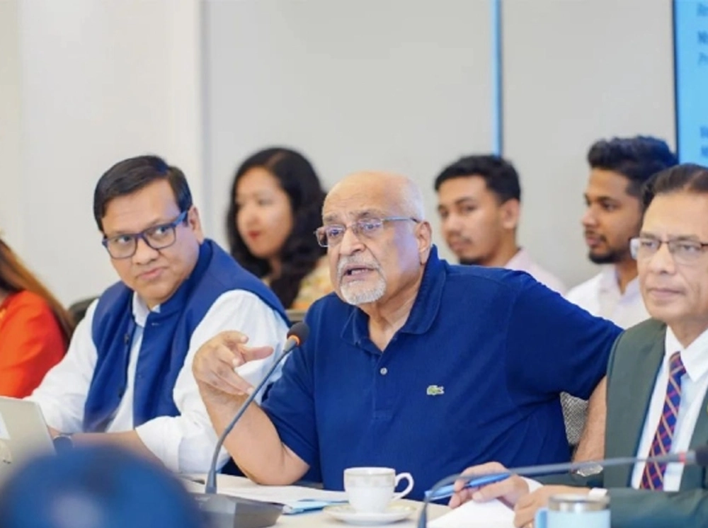 সরকারের প্রথম ৬ মাস: কাজ হারিয়েছে ৬২ হাজার শ্রমিক