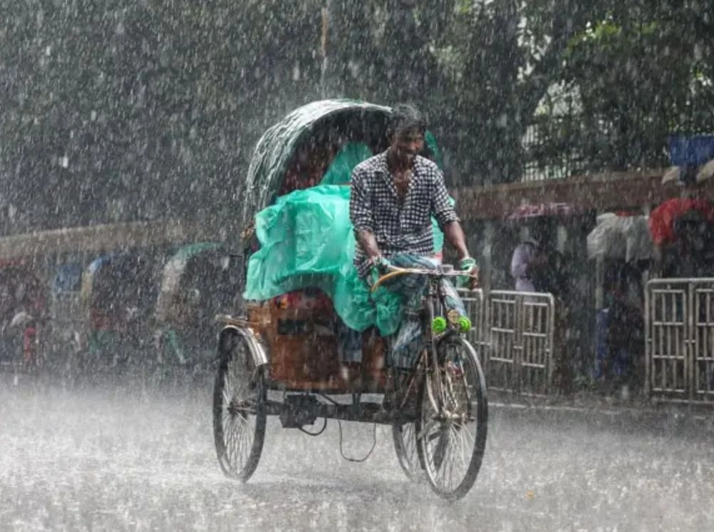 বৃষ্টি নিয়ে বড় দুঃসংবাদ দিল আবহাওয়া অফিস