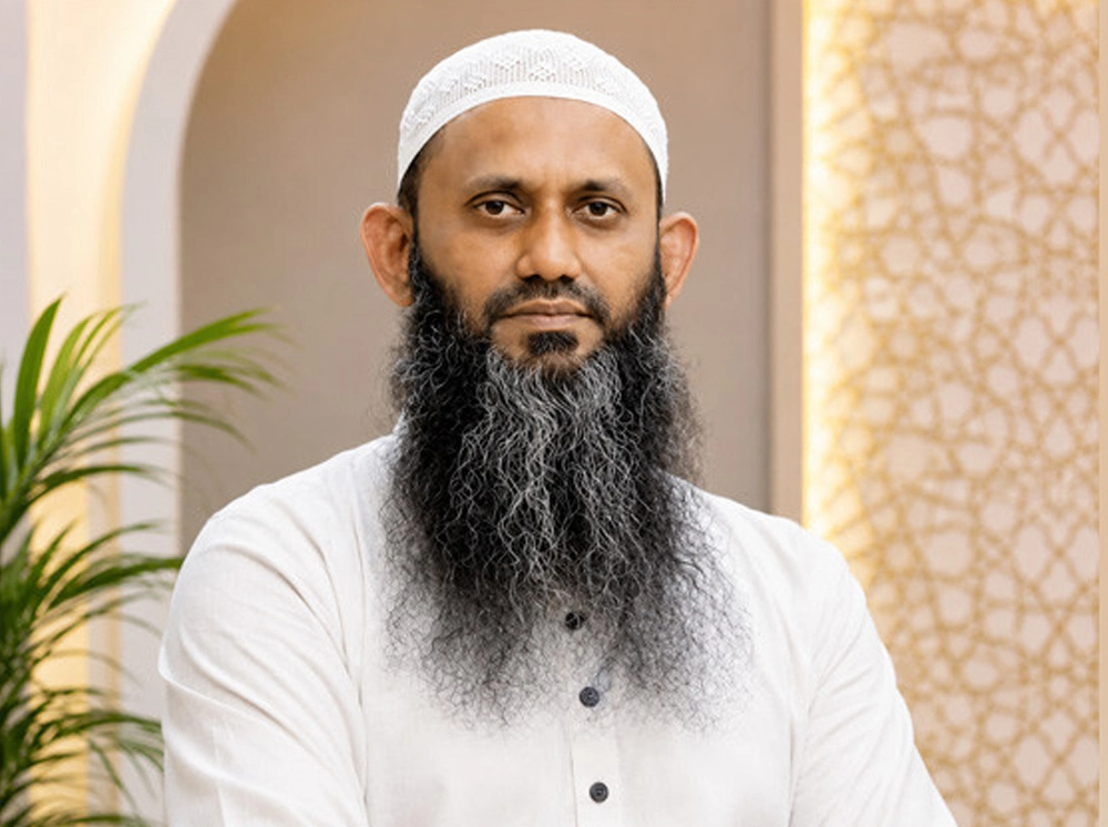 নতুন ধর্ম প্রতিমন্ত্রীকে নিয়ে হেফাজত কেন আপত্তি তুলছে