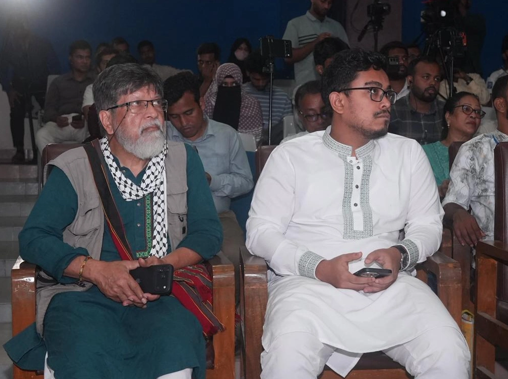 বর্তমান সরকারের উদাসীনতা আমাদেরকে ভীতসন্ত্রস্ত করে