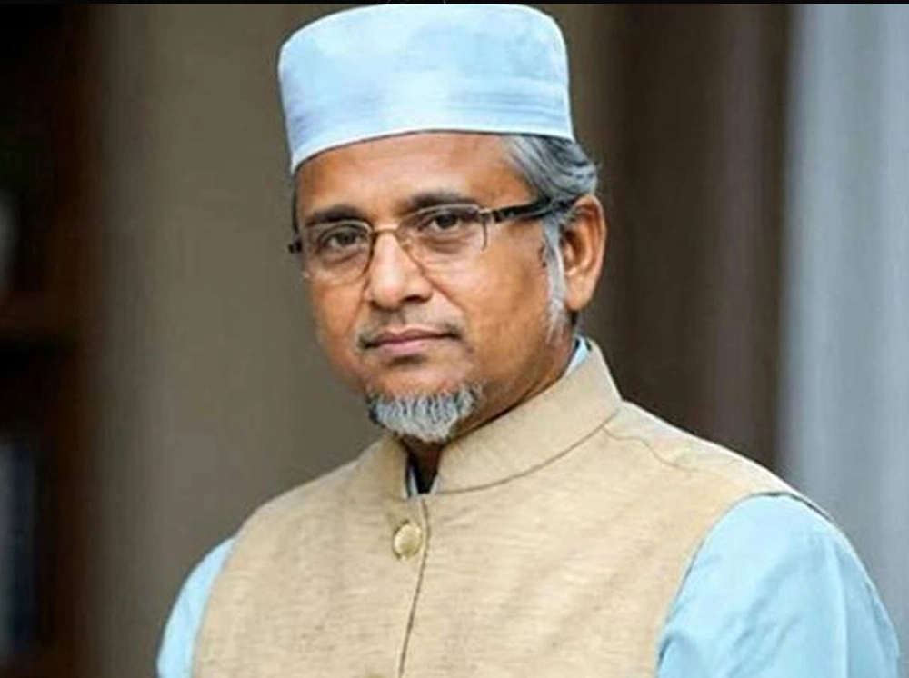 দল থেকে বহিষ্কারের পর সংসদীয় কমিটি থেকেও বাদ গাজী নজরুল