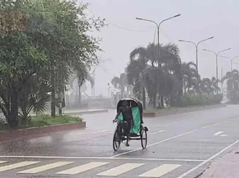 ঢাকার বৃষ্টি-তাপমাত্রা নিয়ে যা জানাল আবহাওয়া অধিদফতর