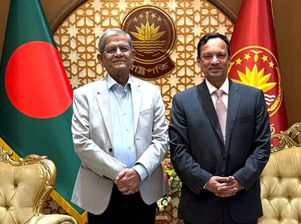 আইনের শাসন ও গণতন্ত্রের অভিযাত্রা অব্যাহত রাখার তাগিদ রাষ্ট্রপতির