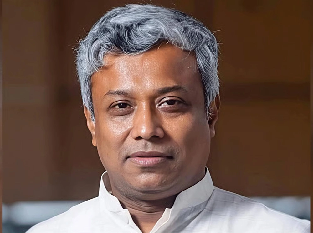 বঙ্গোপসাগরের ২৬ ব্লকে বিদেশি বিনিয়োগ চায় বাংলাদেশ