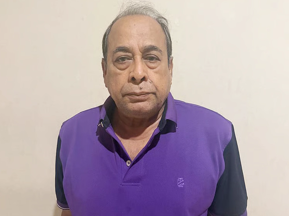 জিয়াকে গুলি করেন মতিউর, হত্যার আগে হেলিকপ্টারে চট্টগ্রামে এরশাদ