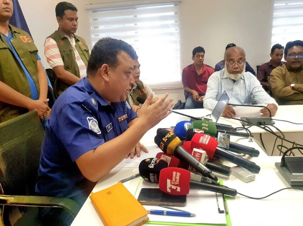 কুমিল্লায় জোড়া হত্যাকাণ্ডে মূল আসামিসহ গ্রেফতার ৩