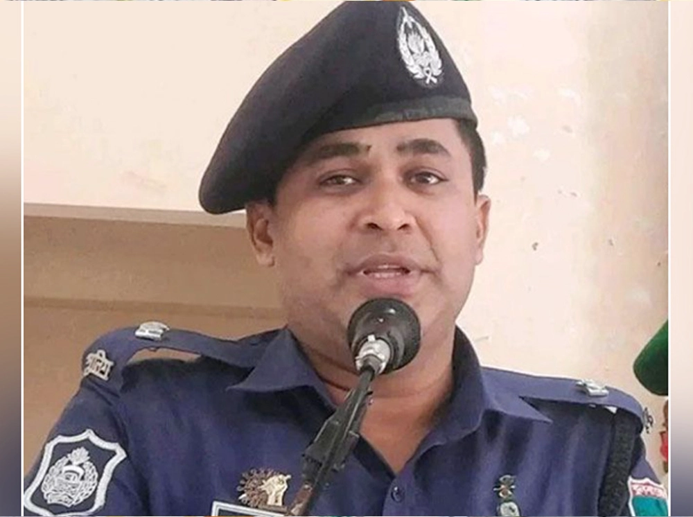 রাষ্ট্রদ্রোহ মামলায় ক্যান্টনমেন্ট থানার সাবেক ওসি গ্রেফতার