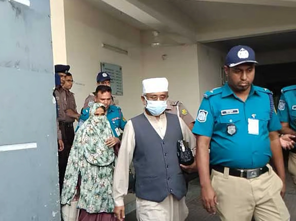 গাজী নজরুল ও তার প্রথম স্ত্রীর ৭ দিনের রিমান্ড চায় পুলিশ