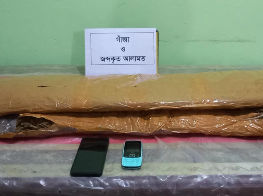 রাজধানীতে মাদকসহ ৩ নারী গ্রেফতার