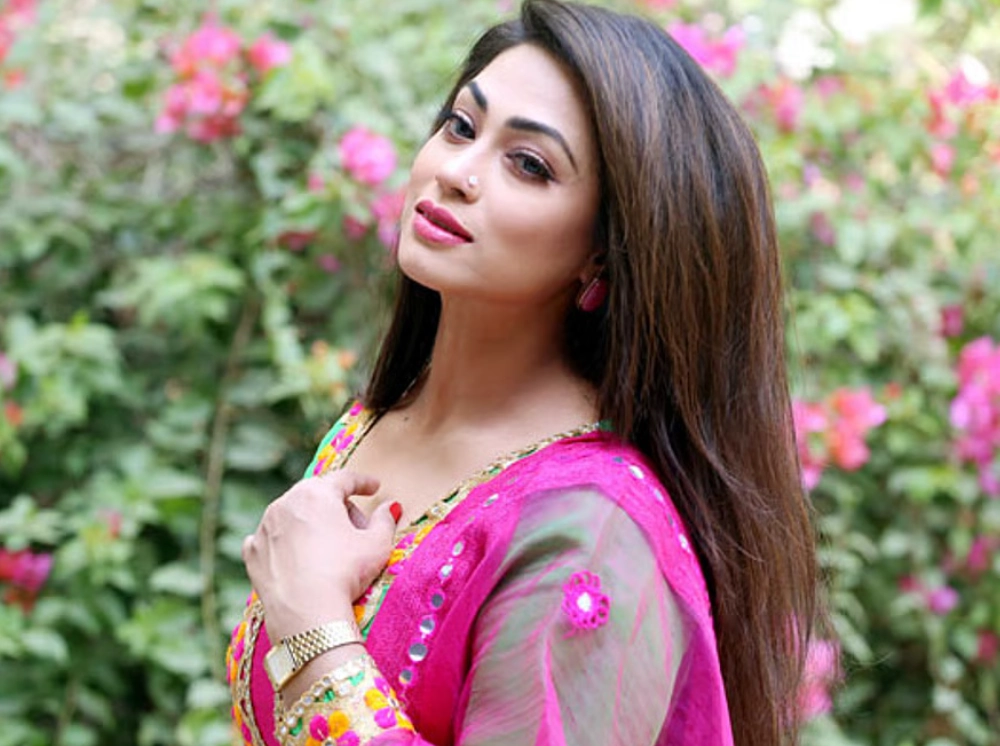 ইবাদত ও ধর্মীয় আয়োজনে জন্মদিন উদযাপন চিত্রনায়িকা পপির