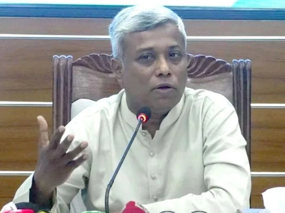 সরকার জ্বালানি তেলের দাম বাড়াতে বাধ্য হয়েছে: জ্বালানি প্রতিমন্ত্রী