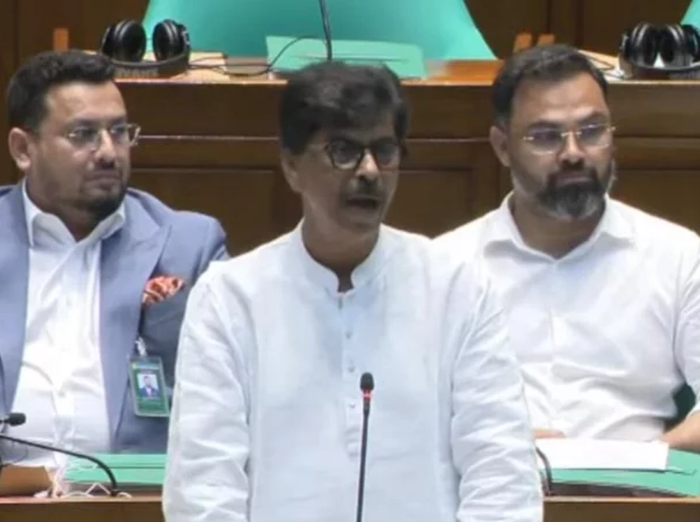 সারের সংকট তৈরির চেষ্টা করছে সংঘবদ্ধ চক্র: কৃষিমন্ত্রী