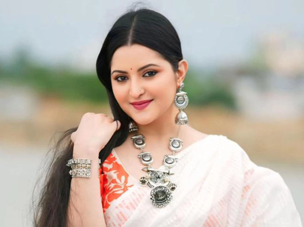 প্রথম সিনেমায় কত পারিশ্রমিক পেয়েছিলেন পরীমণি?