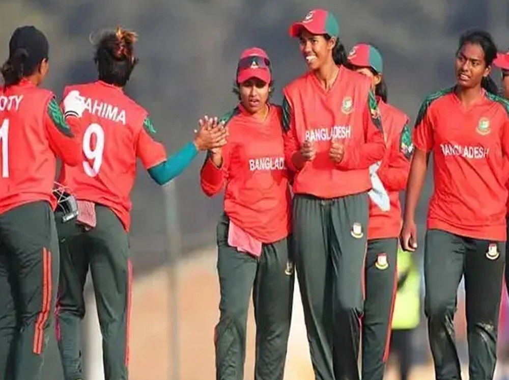 বাঁচা-মরার ম্যাচে আজ মাঠে নামছে বাংলাদেশ