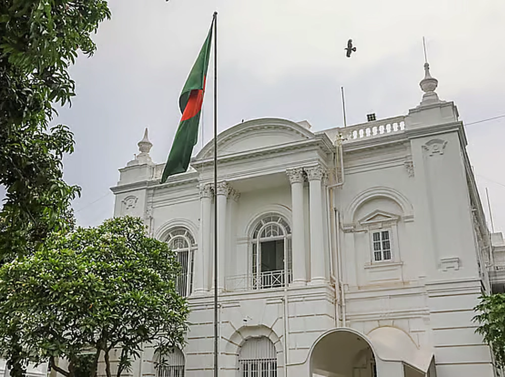 সাবেক সিটিটিসি প্রধান আসাদুজ্জামানসহ ৪ জনের বিরুদ্ধে গ্রেফতারি পরোয়ানা