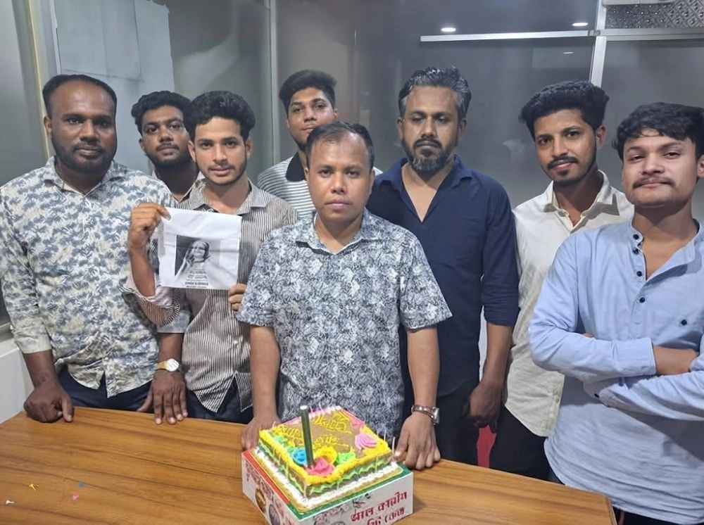 পোশাক কারখানায় শেখ হাসিনার জন্মদিন পালন, আটক ২