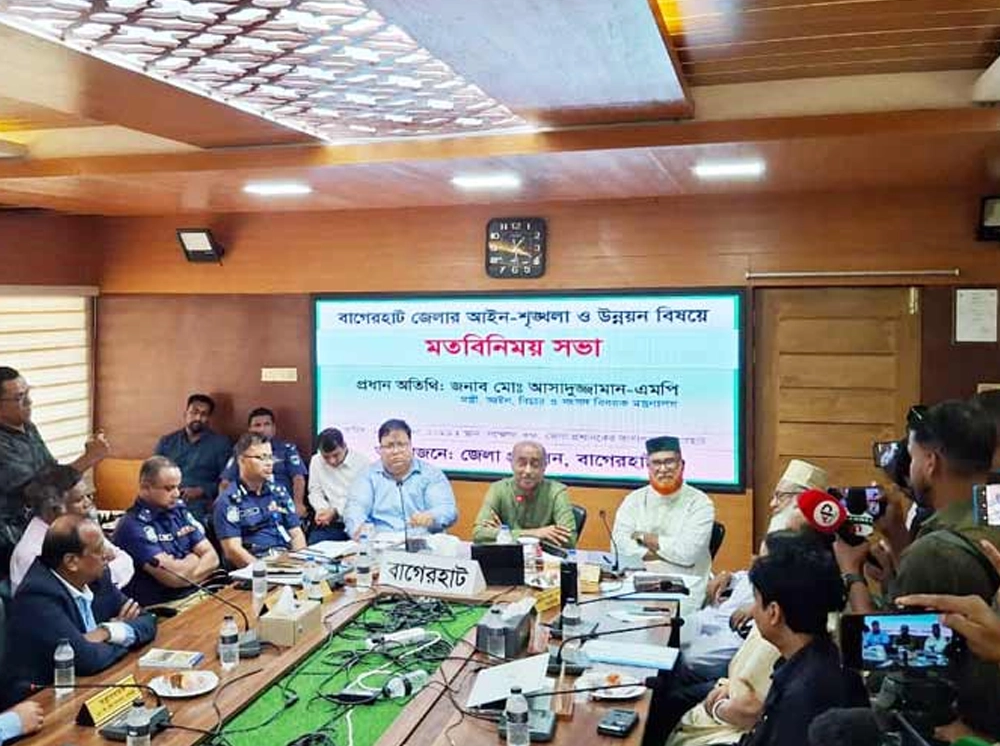 ইউ গেট আউট ফ্রম দিস রুম, বিরক্ত হয়ে সিভিল সার্জনকে আইনমন্ত্রী