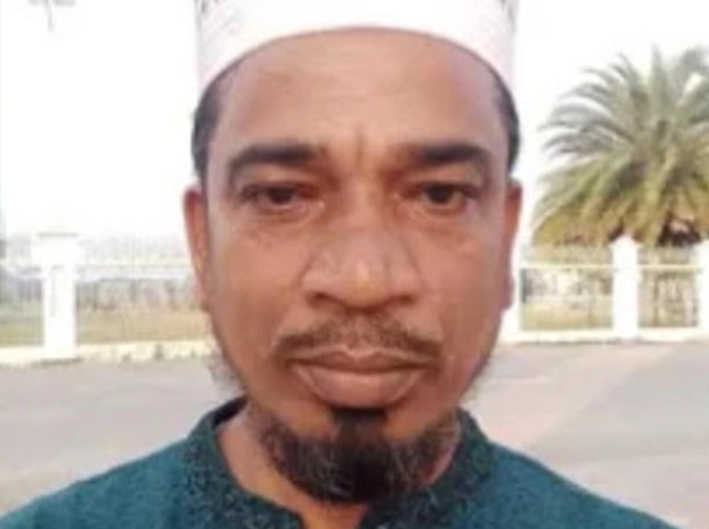 ডাসার সরকারি মহিলা কলেজে ‘ইন্সট্রাক্টর’ হুমায়ুন কবিরকে নিয়ে তোলপাড়
