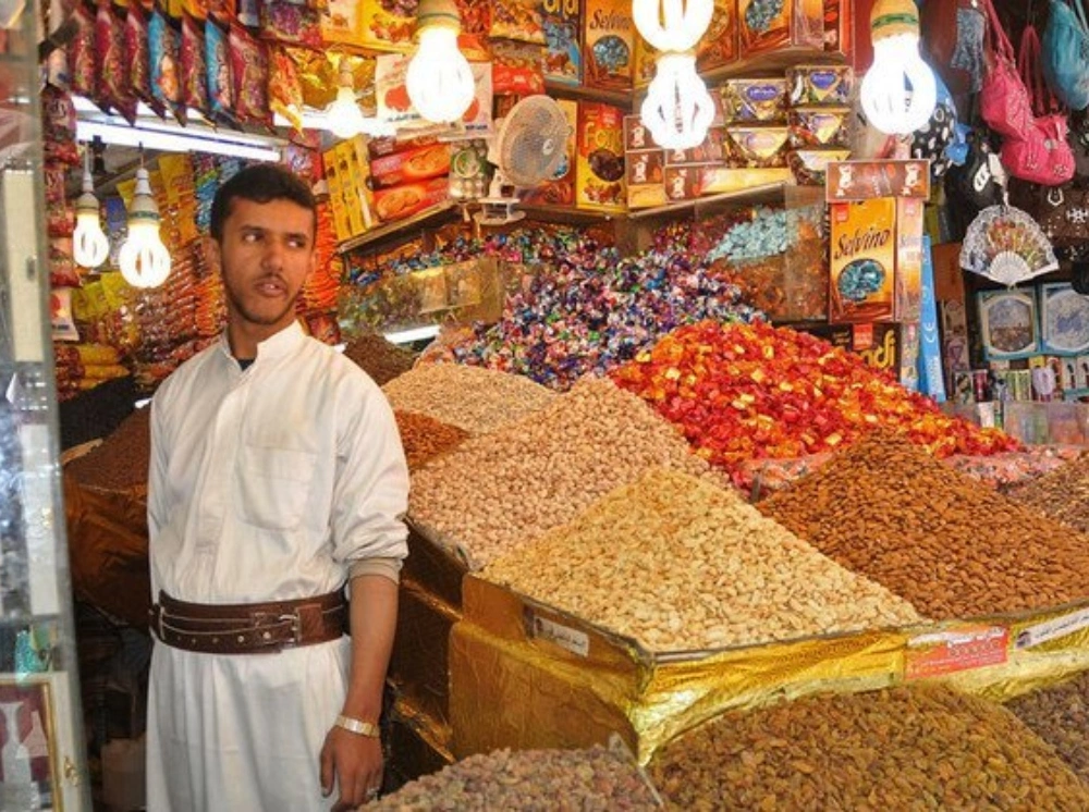 ইরানি পণ্য আমদানি ও বিক্রি নিষিদ্ধ করল ইয়েমেন