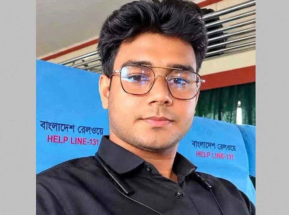 ভাত খাওয়ার অপরাধে জীবন যায় সেই শিক্ষার্থীর