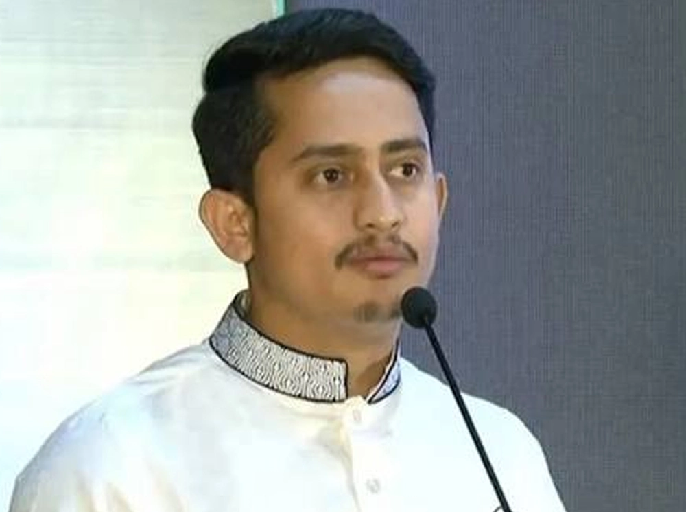 আমরা জাতীয় পার্টির মতো পোষা বিরোধী দল হবো না: সারজিস