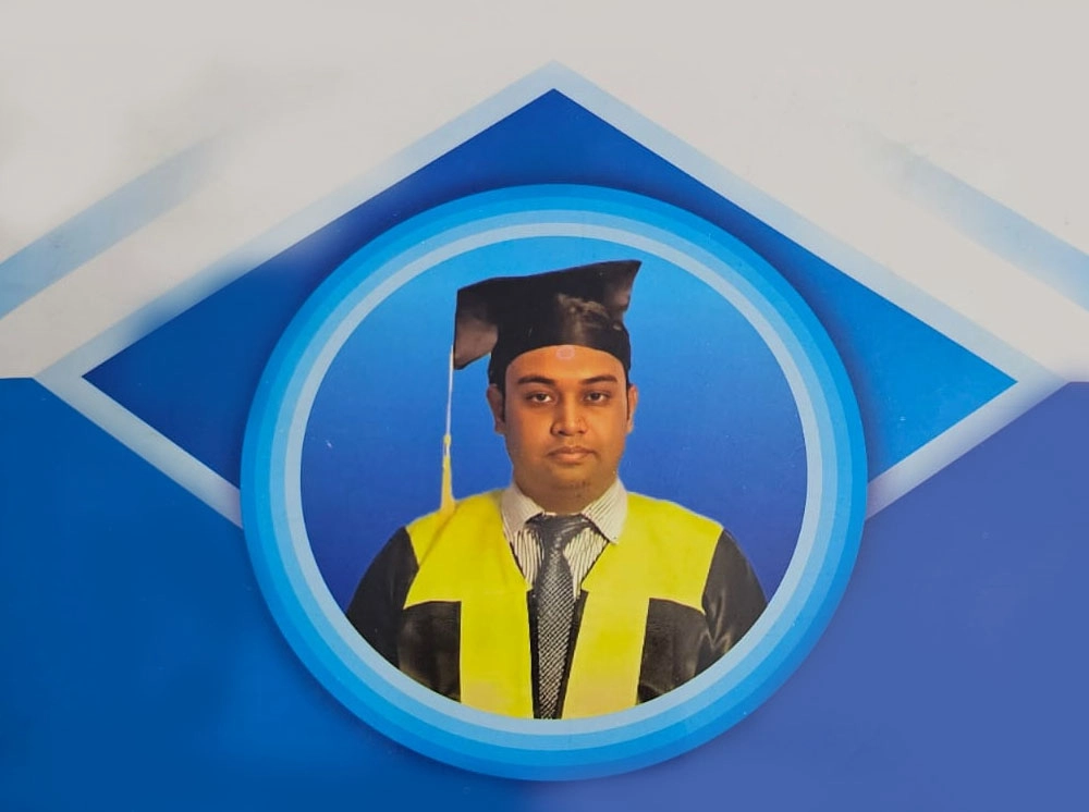সরকারি ডিউটি ফাঁকি দিয়ে প্রাইভেটে ব্যস্ত ডা. বিকাশ