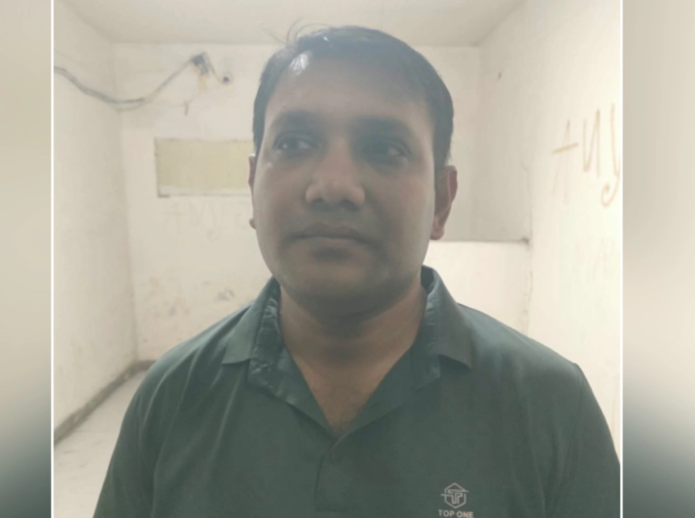 রাজধানী থেকে সাবেক প্যানেল মেয়র গ্রেফতার