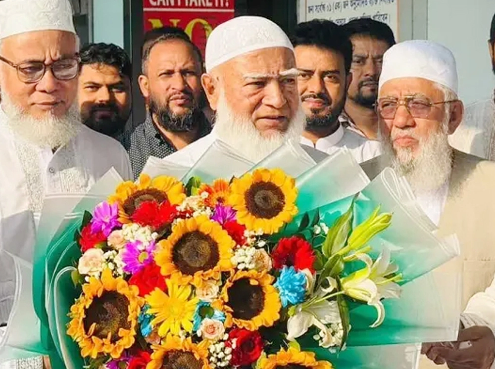 চট্টগ্রামে পৌঁছেছেন জামায়াত আমির