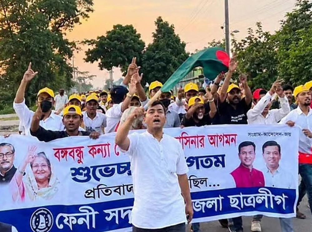 সকালে ছাত্রলীগের ঝটিকা মিছিল, দুপুরে গ্রেফতার ১৩