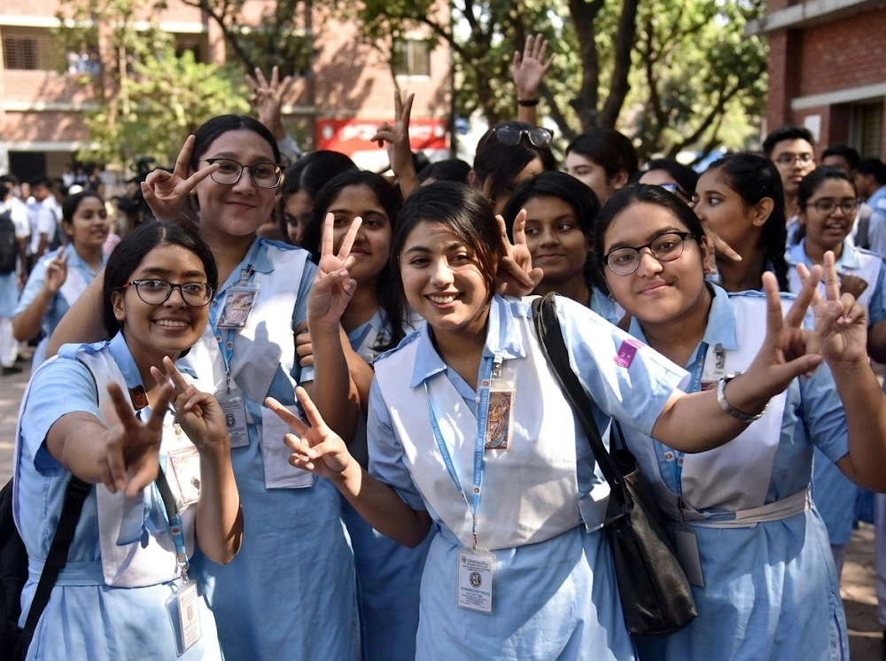 আজ এইচএসসি ও সমমান পরীক্ষার ফল, জানবেন যেভাবে