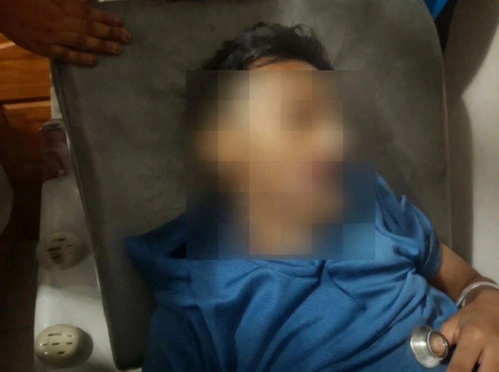 ছেলের পর এবার বাবাকেও গুলি করে হত্যা