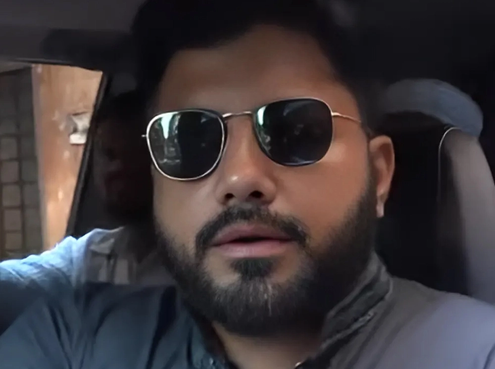 দলের ইচ্ছার বিরুদ্ধে পদত্যাগ করতে হচ্ছে