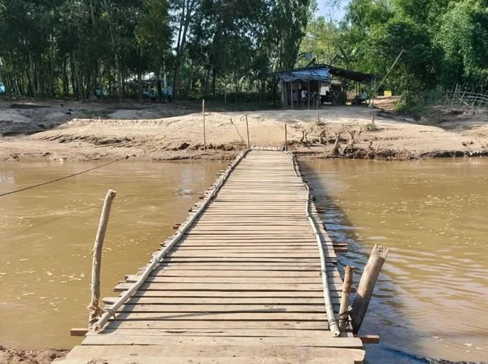 সেতু না থাকায় ৫৫ বছর ধরে দুর্ভোগে ১৫ হাজার মানুষ