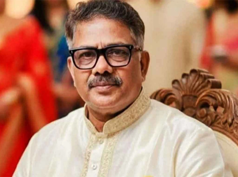হিন্দু ভাই-বোনেরা বুক উঁচু করে চলবেন: হুইপ দুলু