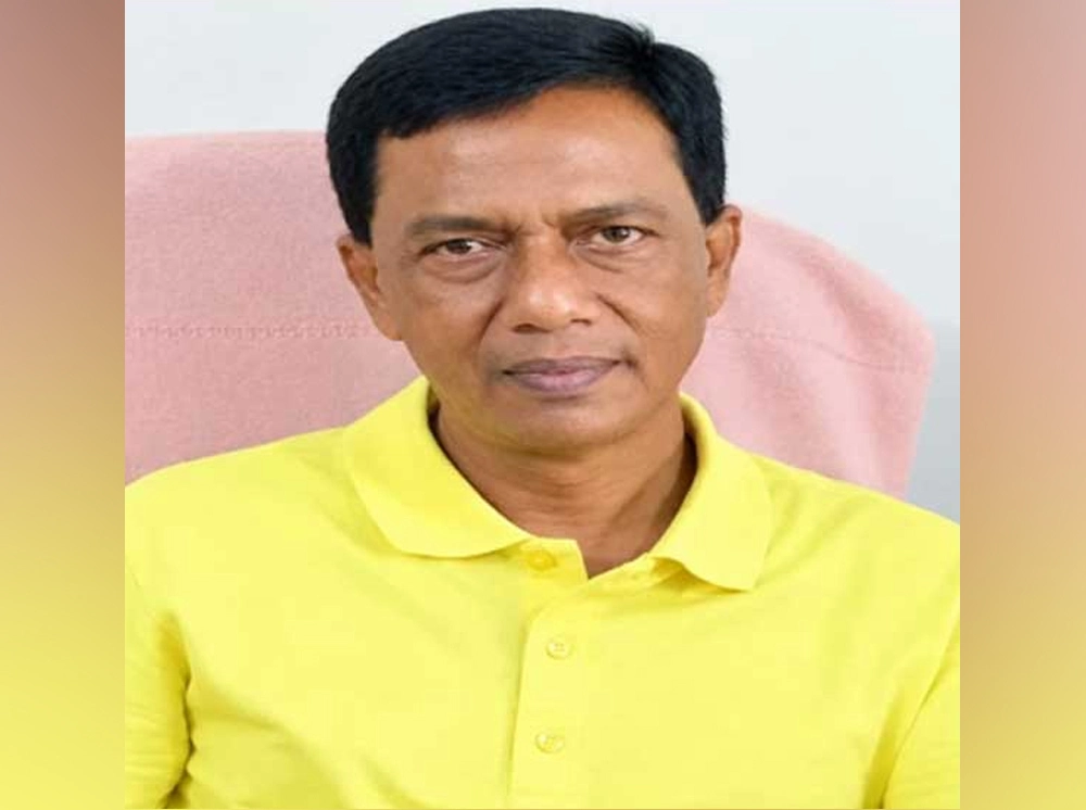 আ.লীগ থেকে পদত্যাগ, জীবনের বাকিটা সময় কাটাতে চান ইবাদত করে